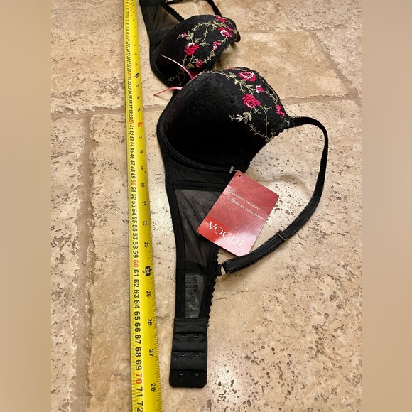 Vintage 38C Vogue Dessous black bra - Picture 11 of 11